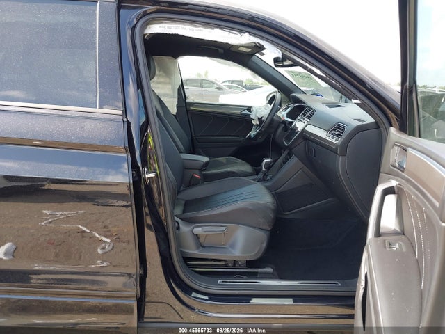 2023 VOLKSWAGEN TIGUAN 2.0T SE R-LINE BLACK 5