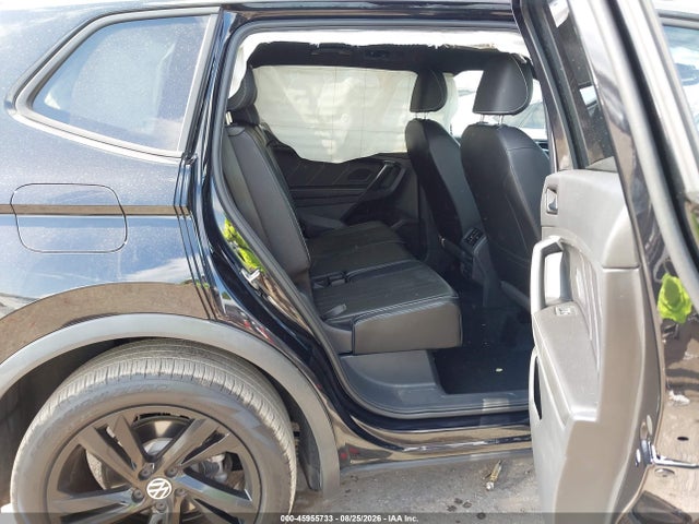 2023 VOLKSWAGEN TIGUAN 2.0T SE R-LINE BLACK 8
