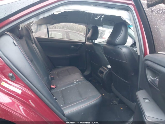 2017 TOYOTA CAMRY SE 8