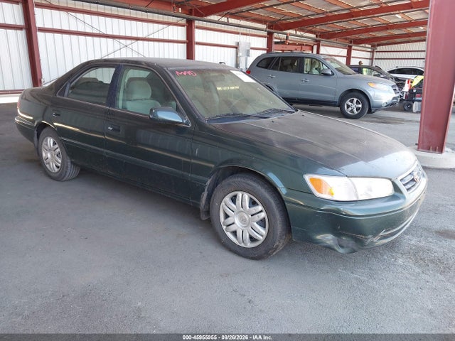 2001 TOYOTA CAMRY LE