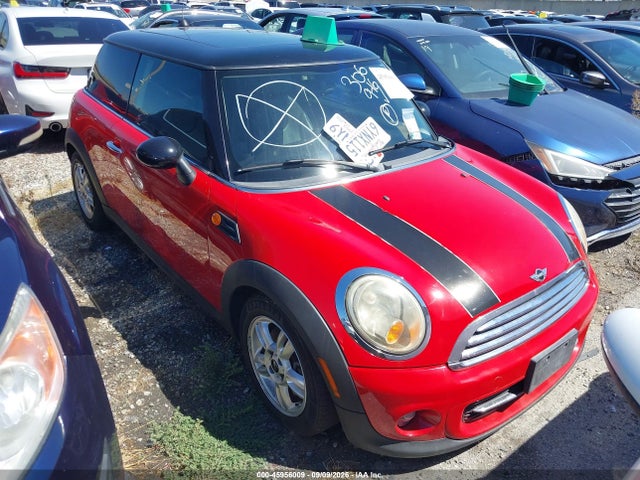 صورة 1 لـ 2013 MINI HARDTOP COOPER