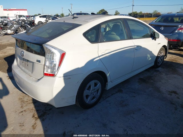 2011 Toyota PRIUS TWO — фото 4