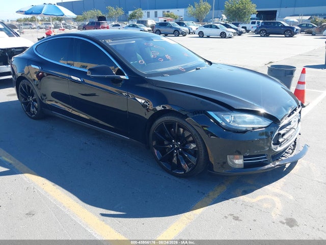 2014 TESLA MODEL S P85