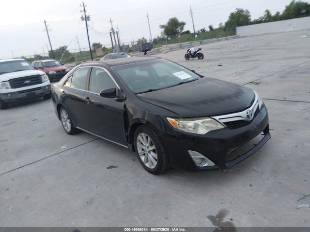 2012 TOYOTA CAMRY XLE