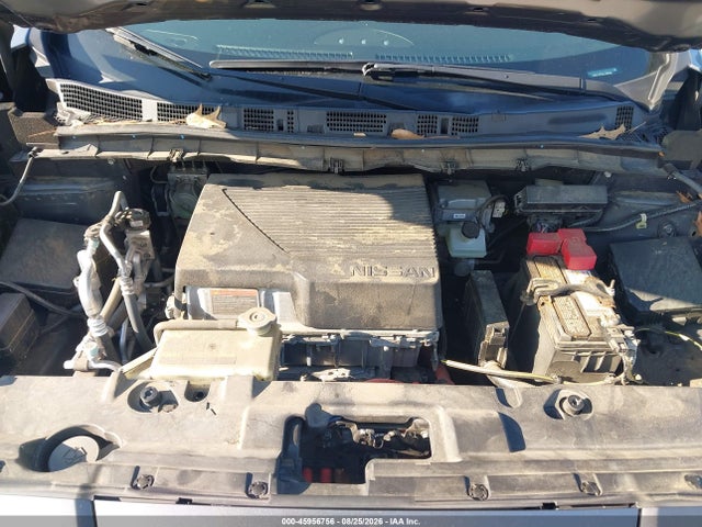 صورة 10 لـ 2018 Nissan LEAF SV