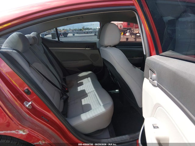 2017 Hyundai ELANTRA SE 照片 8