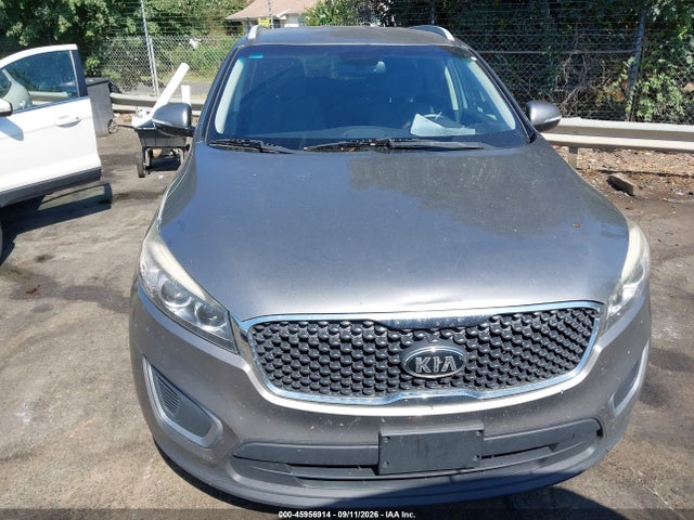 2017 KIA SORENTO 2.4L LX 12