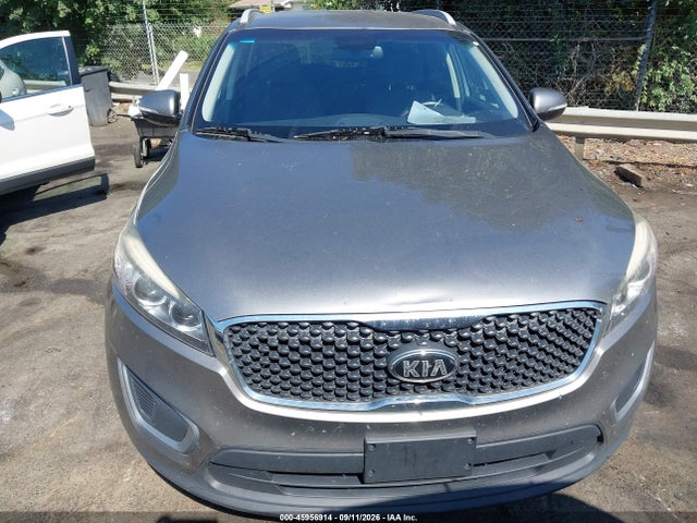 2017 KIA SORENTO 2.4L LX 6