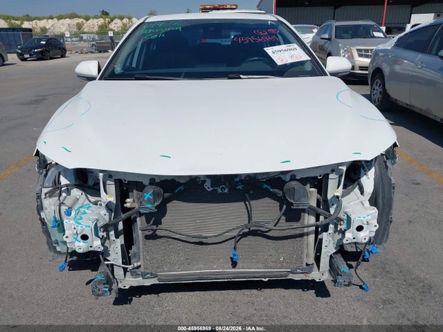 2023 TOYOTA CAMRY SE 6