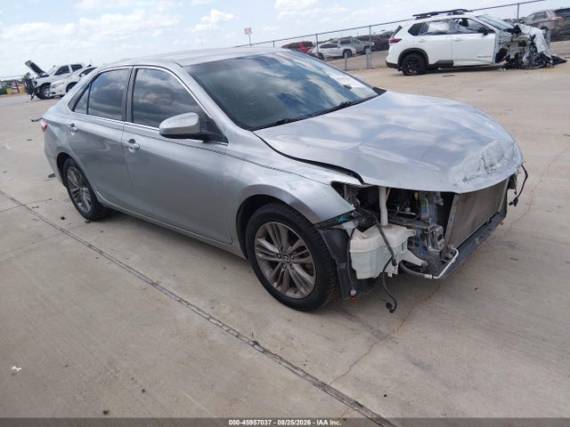 2017 TOYOTA CAMRY SE