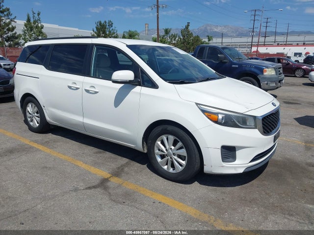 2016 KIA SEDONA LX