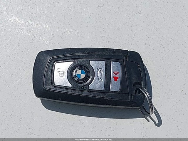 2017 BMW 320I 11