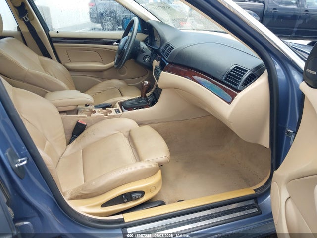 2005 BMW 330I 照片 5
