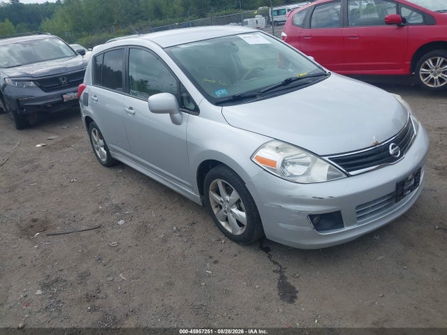 2010 Nissan VERSA 1.8SL 照片 6