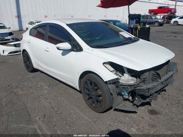 2017 KIA FORTE LX