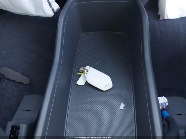 2026 KIA EV9 WIND 11