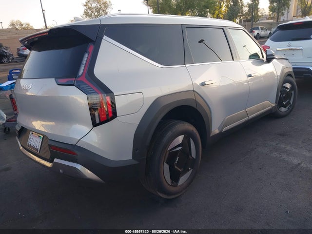 2026 KIA EV9 WIND 4