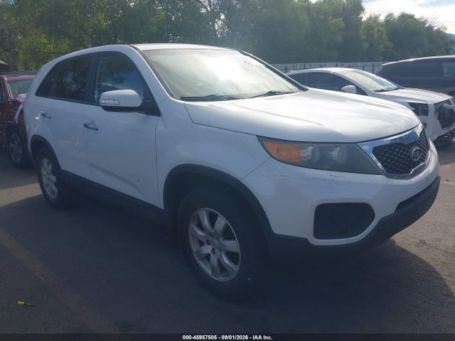 2011 KIA SORENTO LX