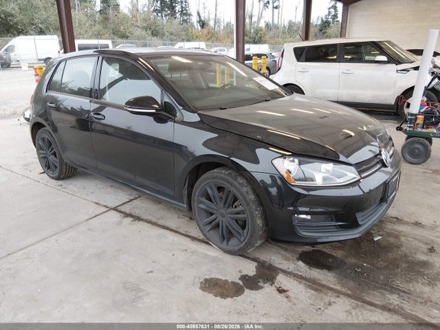 2016 VOLKSWAGEN GOLF TSI SE 4-DOOR