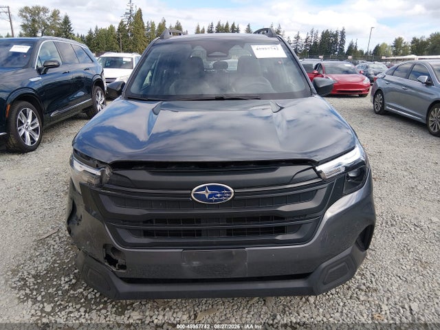 2025 SUBARU FORESTER 13