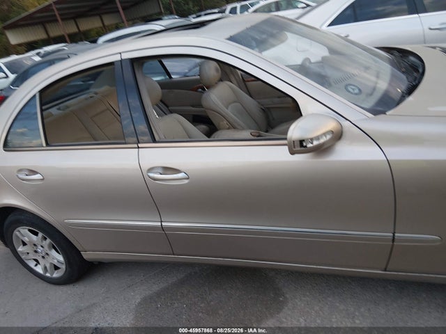 2003 Mercedes-BENZ E 320 照片 14