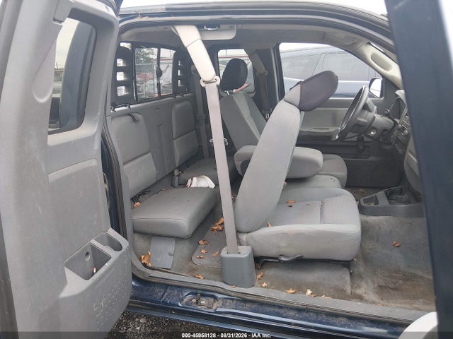 2005 Dodge DAKOTA ST photo 8