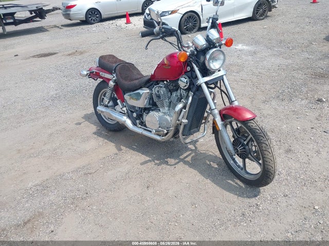 1987 HONDA VT700 C