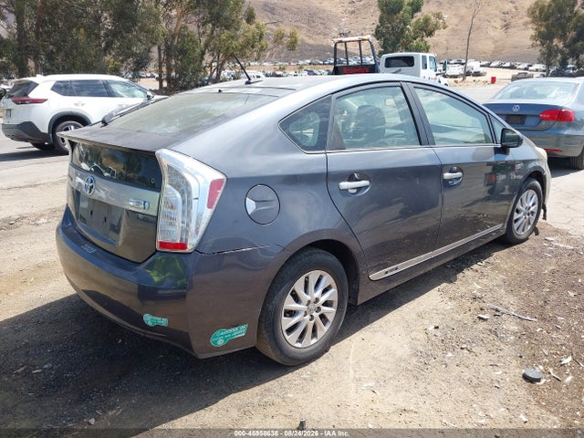 2014 Toyota PRIUS PLUG-IN — фото 4