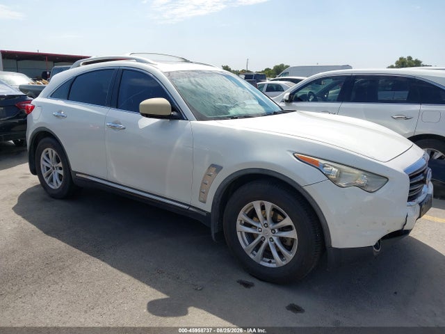 2013 INFINITI FX 