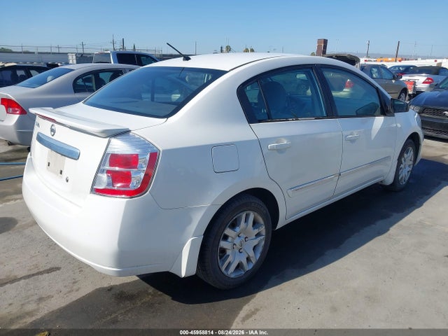 2012 Nissan SENTRA 2.0 S — фото 4