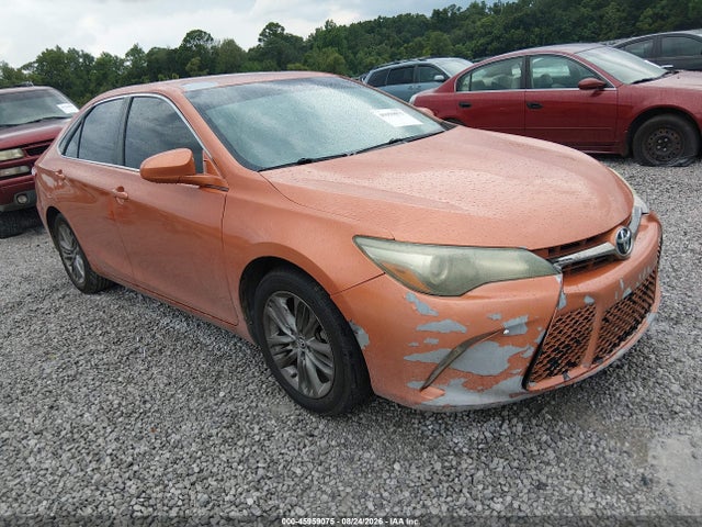 2016 TOYOTA CAMRY SE