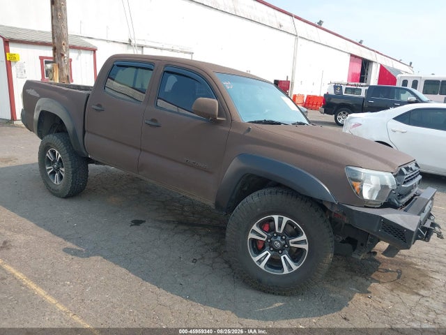 2013 TOYOTA TACOMA BASE V6