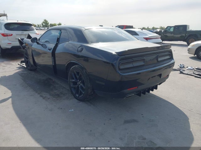 2023 DODGE CHALLENGER SXT 3