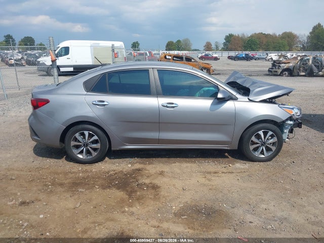 2023 KIA RIO S 14
