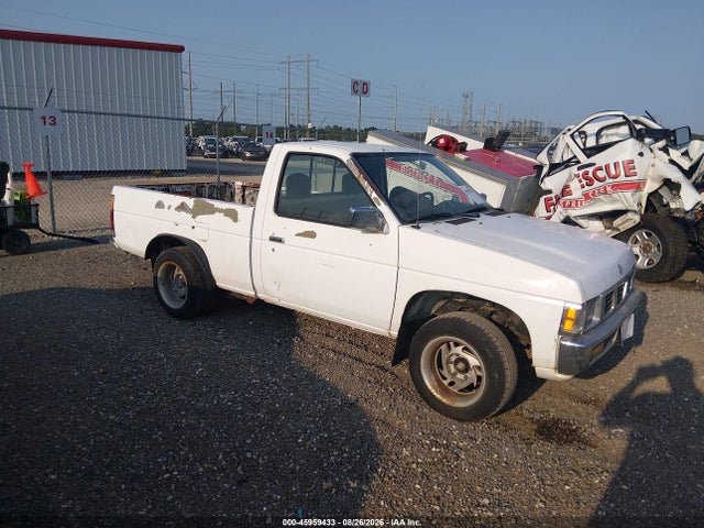 1995 NISSAN TRUCK E/XE