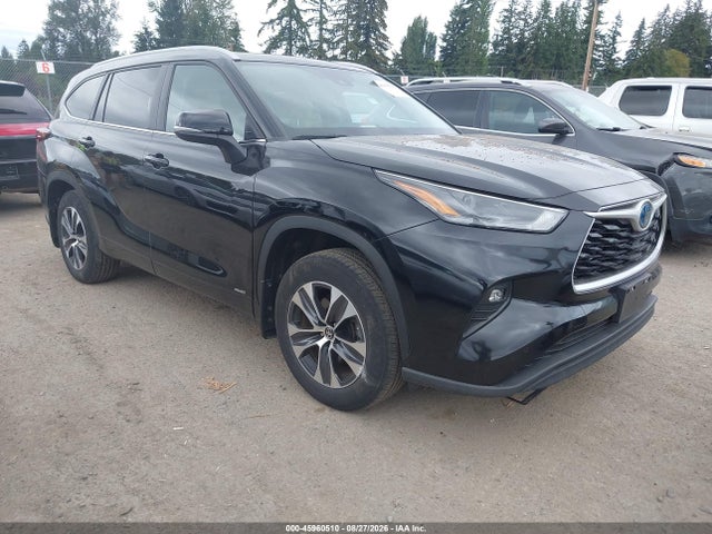 2024 TOYOTA HIGHLANDE XLE