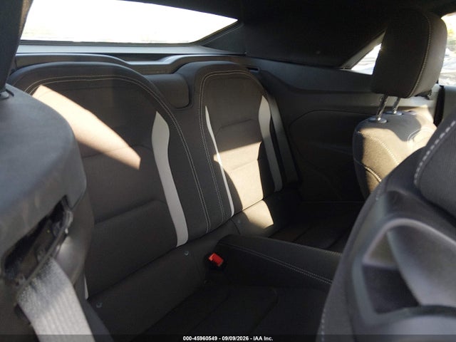 2023 CHEVROLET CAMARO RWD LT1 8