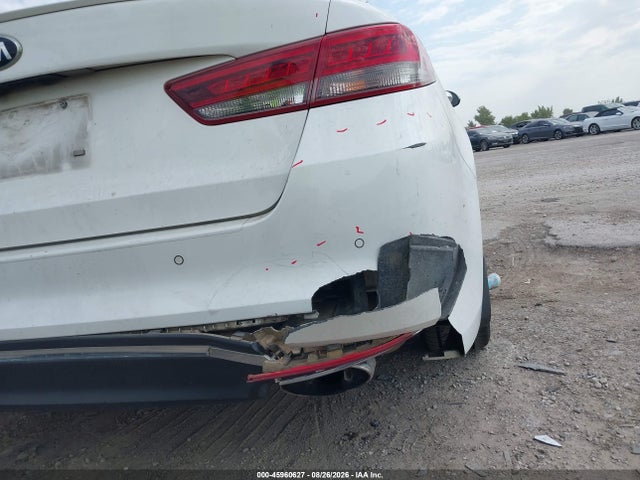 صورة 17 لـ 2018 KIA OPTIMA S