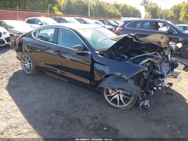 2025 Genesis G70 2.5T RWD