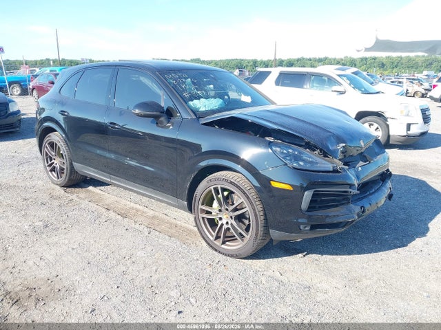 2022 Porsche Cayenne E-Hybrid Platinum Edition