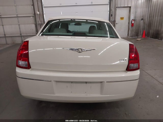 2005 Chrysler 300 TOURING — фото 17