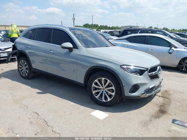 2025 Mercedes-Benz GLC 300 SUV