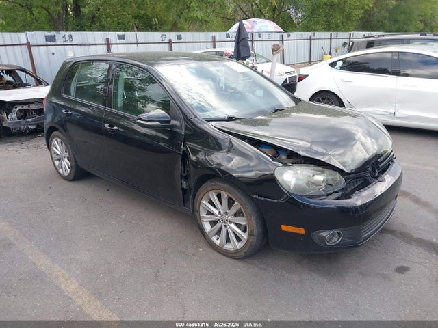 2013 VOLKSWAGEN GOLF 2.0L TDI 4-DOOR