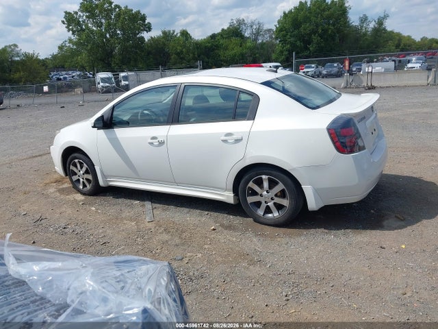 2012 Nissan SENTRA 2.0 SR — фото 15