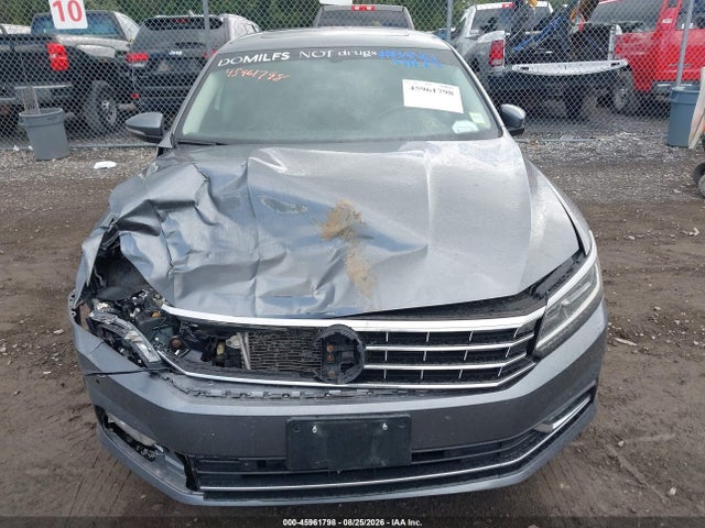 2018 Volkswagen PASSAT 2.0T SE — фото 6