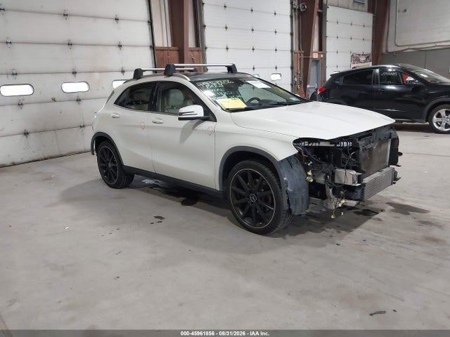 2015 MERCEDES-BENZ GLA 250 4MATIC