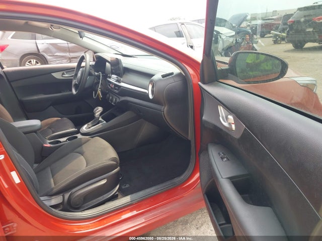 2023 KIA FORTE LXS 5