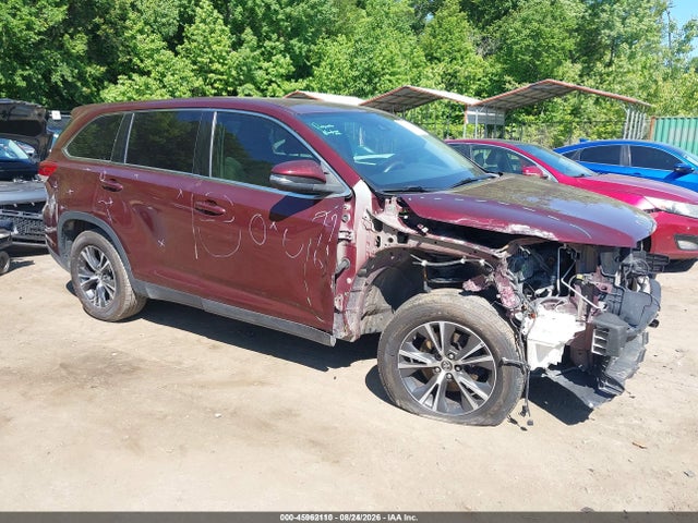 2019 TOYOTA HIGHLANDE LE