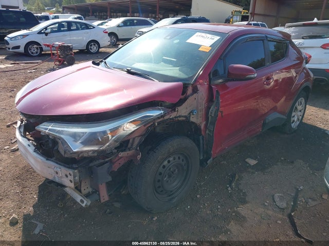 2019 TOYOTA C-HR LE 2