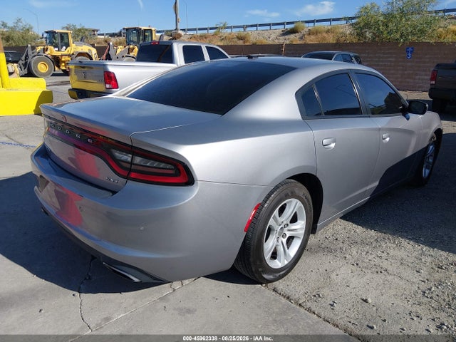 2018 DODGE CHARGER SXT RWD 4